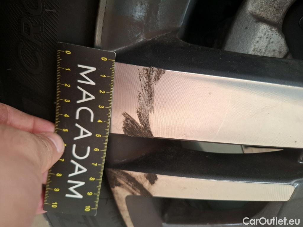  Peugeot  5008  Allure Pack 1.5 HDi 130CV BVA8 7 Sieges E6d #27