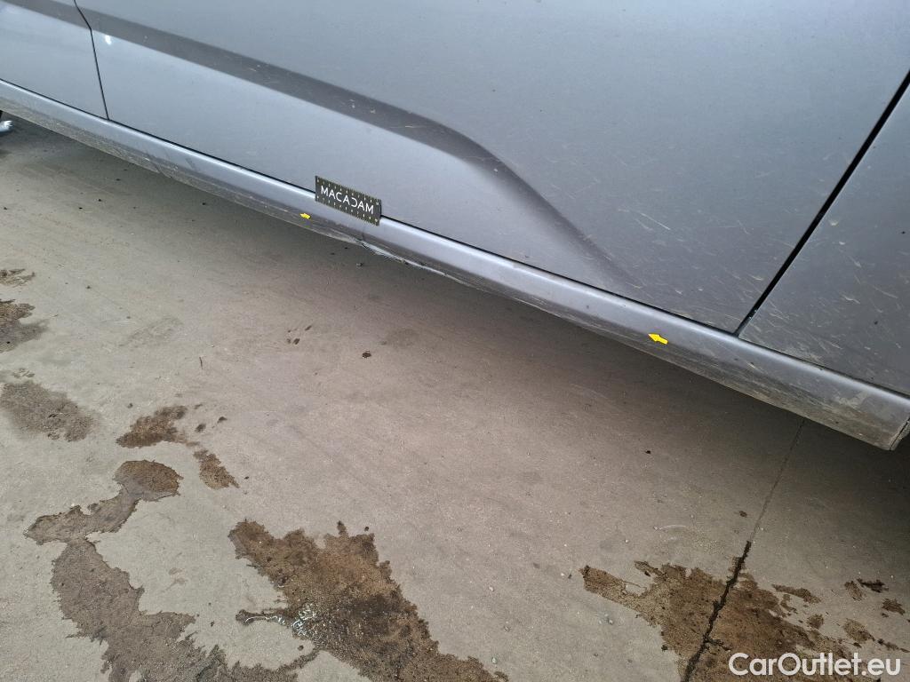  Peugeot  308  Active Pack 1.5 HDi 130CV BVA8 E6d #1