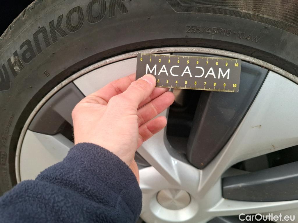  Tesla  Model Y TESLA   2020  5P SUV Grand Autonomie Dual Motor AWD #27