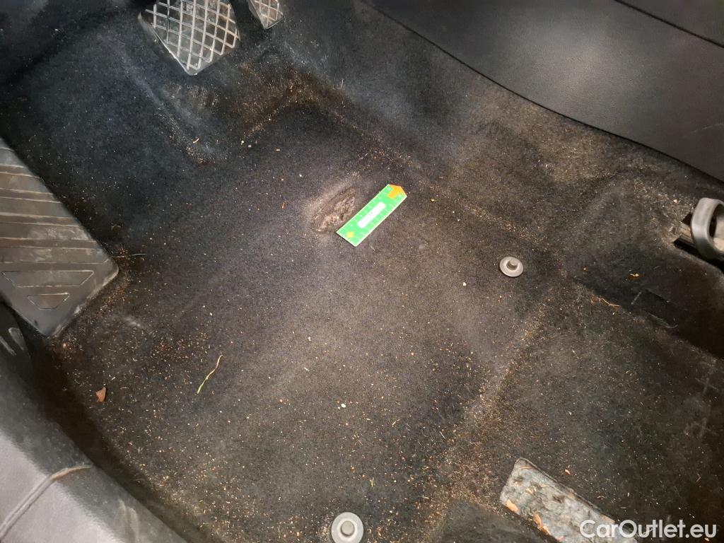  Skoda  Karoq  Business 2.0 TDI 115CV BVA7 E6d #5