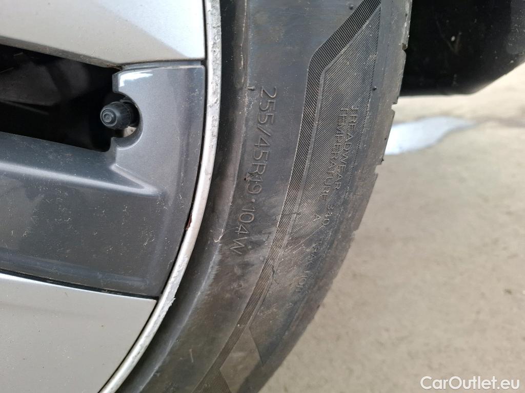  Tesla  Model Y TESLA   2020  5P SUV Grand Autonomie Dual Motor AWD #17