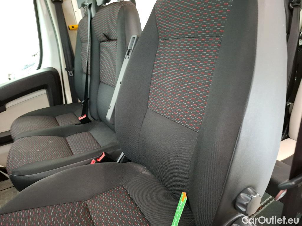  Peugeot  Boxer PEUGEOT  4p Combi BLUEHDI 110 S&S 333 L2H2 ACCESS #30