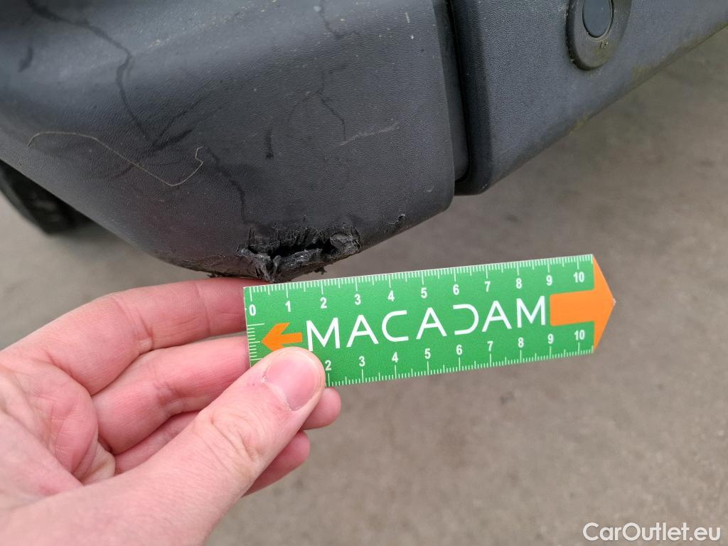  Peugeot  Boxer PEUGEOT  4p Combi BLUEHDI 110 S&S 333 L2H2 ACCESS #35