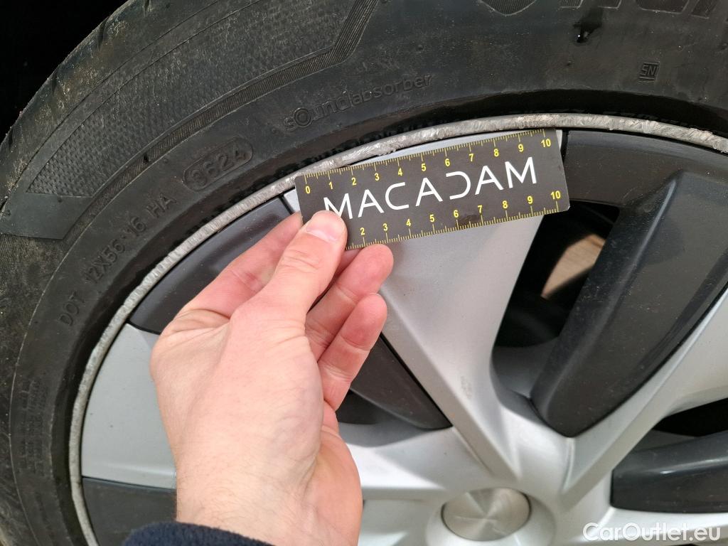  Tesla  Model Y TESLA   2020  5P SUV Grand Autonomie Dual Motor AWD #11