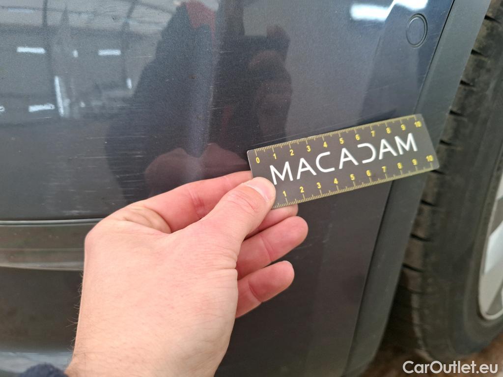  Tesla  Model Y TESLA   2020  5P SUV Grand Autonomie Dual Motor AWD #23