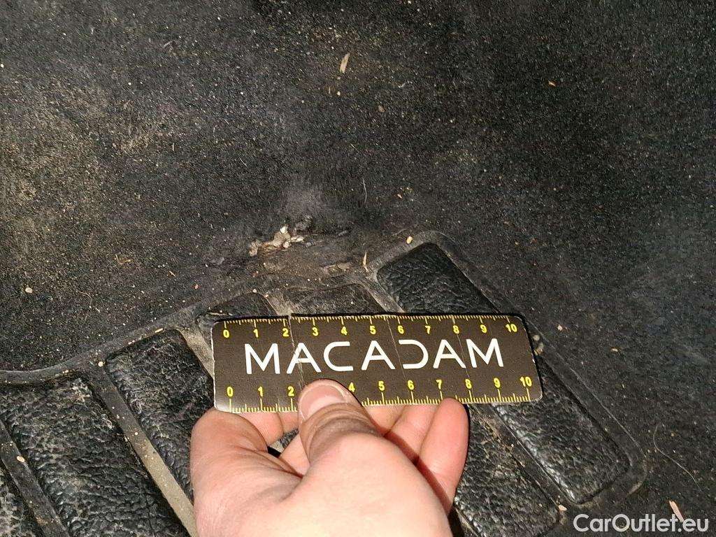  Renault  Captur RENAULT   2019  5P  SUV Intens ETECH Plugin 160 21 #27