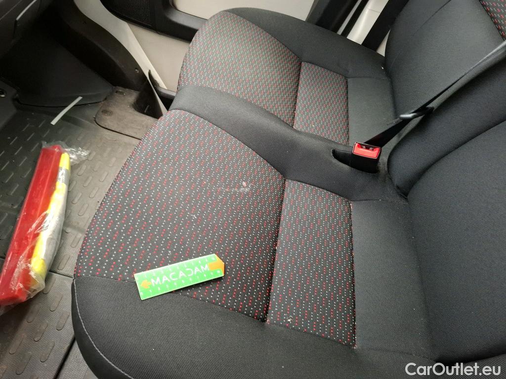  Peugeot  Boxer PEUGEOT  4p Combi BLUEHDI 110 S&S 333 L2H2 ACCESS #28