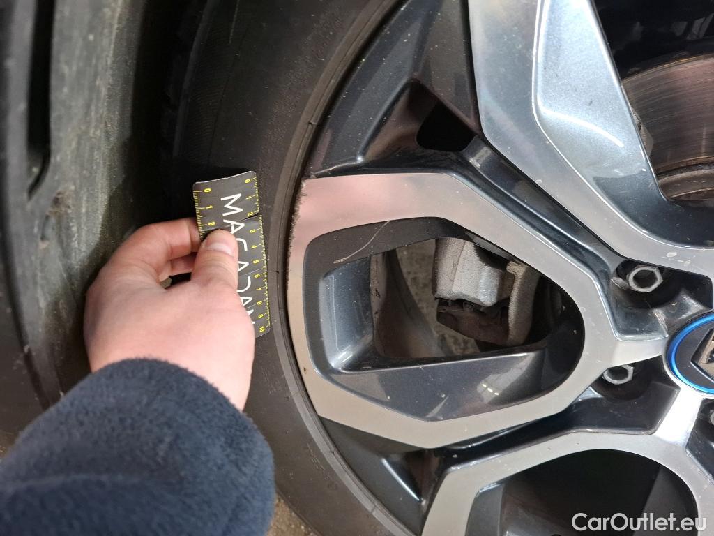  Renault  Captur RENAULT   2019  5P  SUV Intens ETECH Plugin 160 21 #24