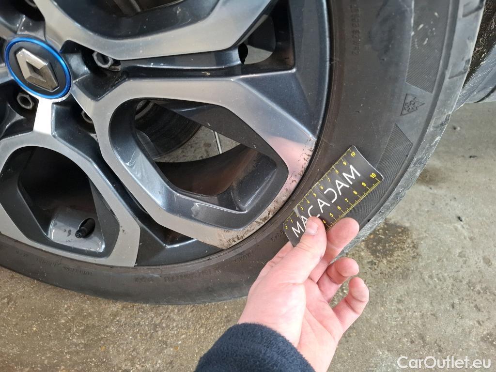  Renault  Captur RENAULT   2019  5P  SUV Intens ETECH Plugin 160 21 #23