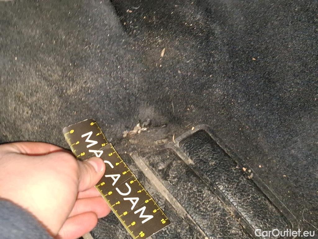  Renault  Captur RENAULT   2019  5P  SUV Intens ETECH Plugin 160 21 #26