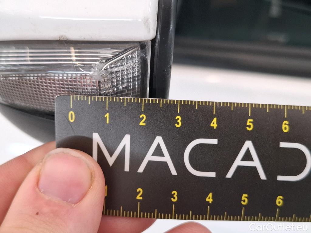  Toyota  Yaris TOYOTA  Hybride / 2019 / 5P / Berline Hybride 116h Dynamic Business Beyond Zer #20