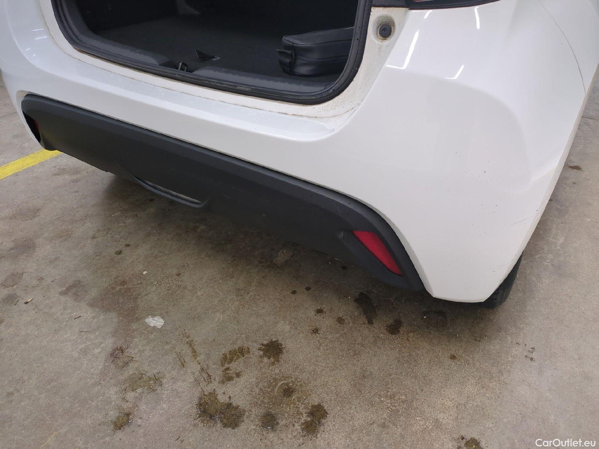  Toyota  Yaris TOYOTA  Hybride / 2019 / 5P / Berline Hybride 116h France #25