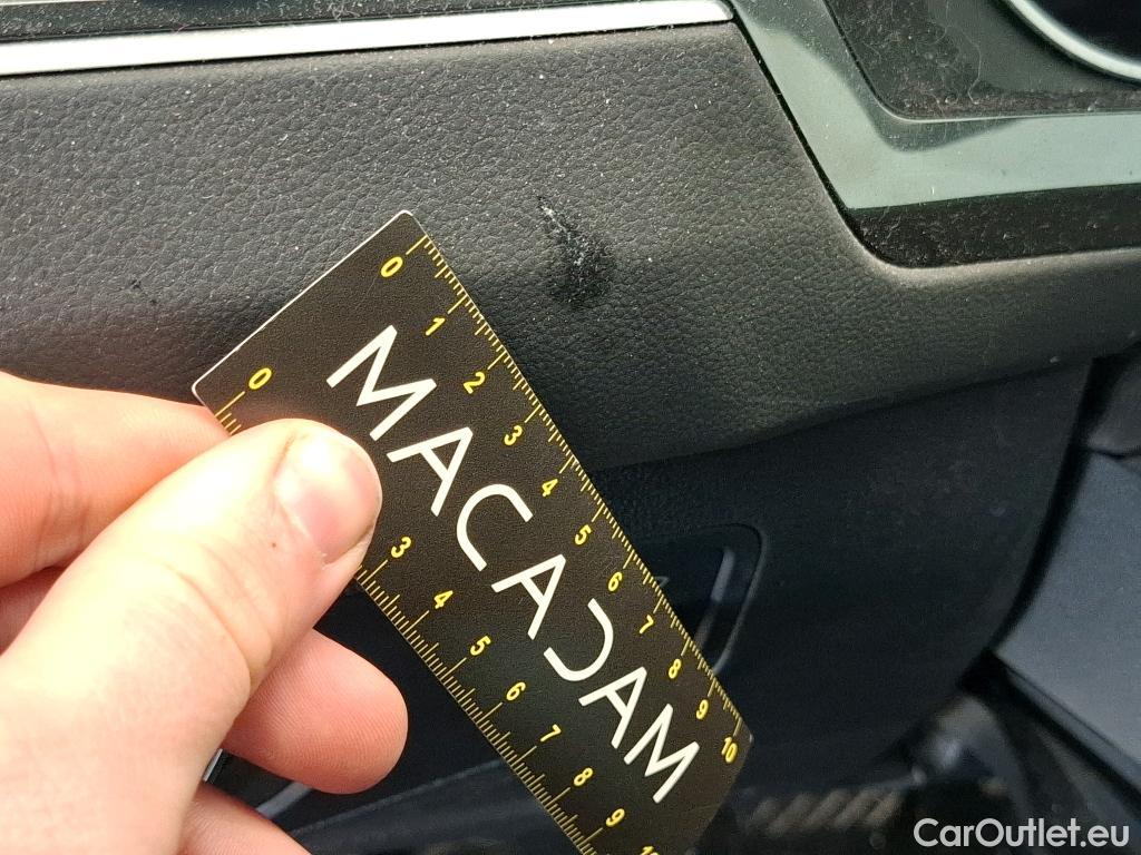  Volkswagen  Tiguan VOLKSWAGEN  / 2016 / 5P / SUV 2.0 TDI 150 DSG7 Confortline Business #54