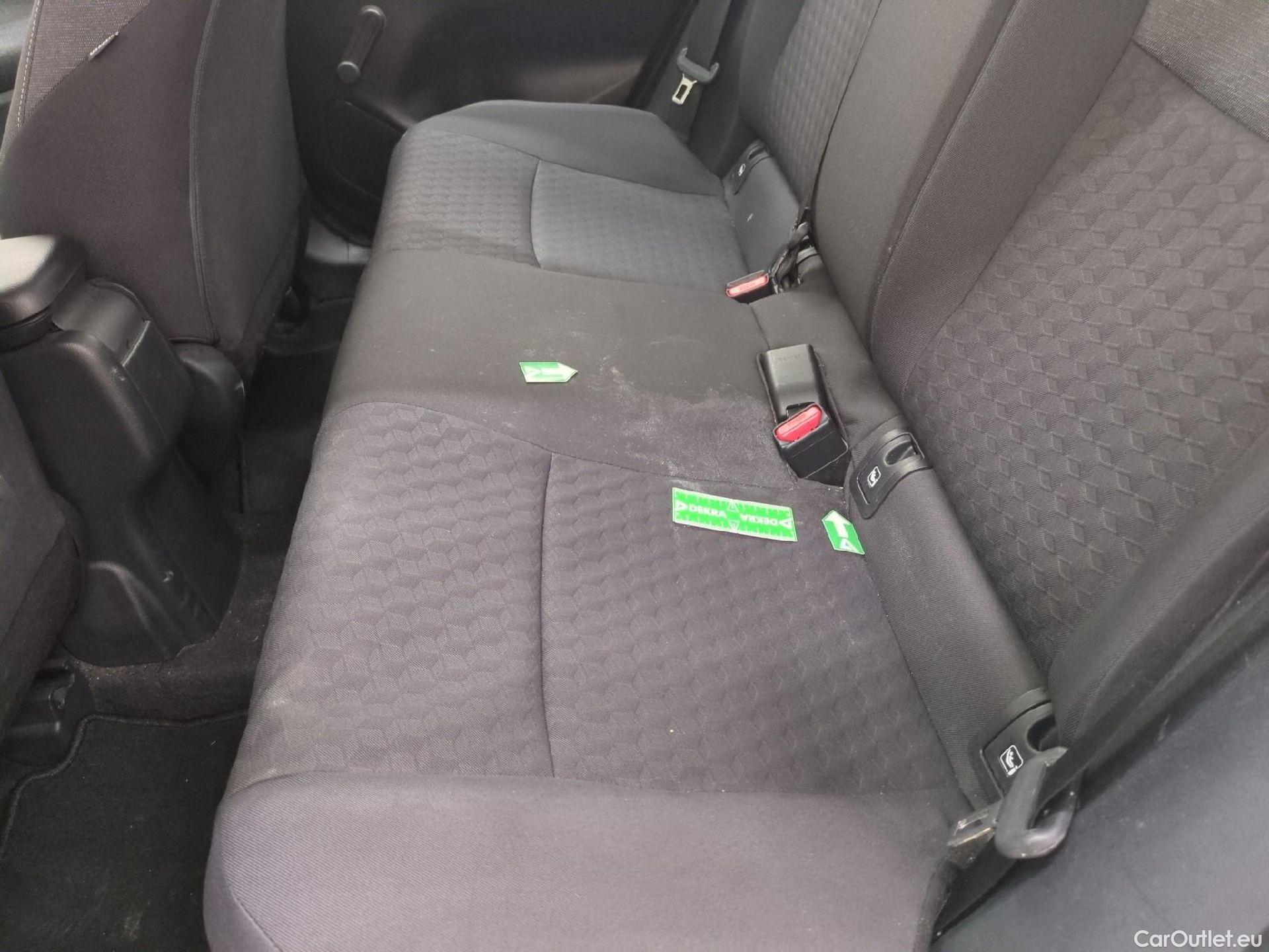  Toyota  Yaris TOYOTA  Hybride / 2019 / 5P / Berline Hybride 116h France #7