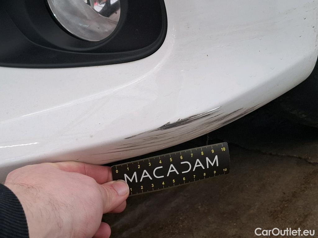  Toyota  Yaris TOYOTA  Hybride / 2019 / 5P / Berline Hybride 116h Dynamic Business Beyond Zer #6