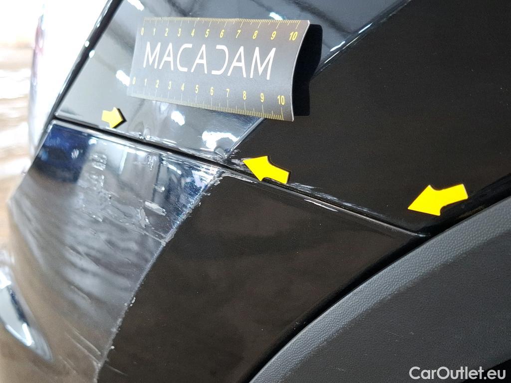  Volkswagen  Tiguan VOLKSWAGEN  / 2016 / 5P / SUV 2.0 TDI 150 DSG7 Confortline Business #29