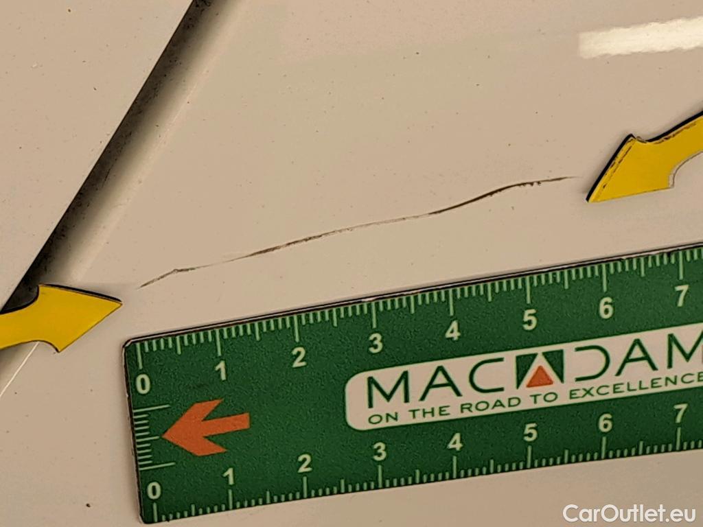  Toyota  Yaris TOYOTA  Hybride  2019  5P  Berline Hybride 116h Dynamic Business Beyond Zer #24