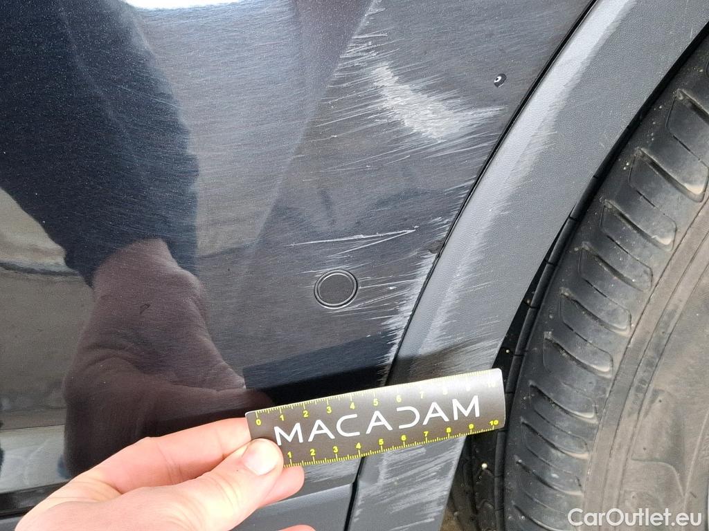  Volkswagen  Tiguan VOLKSWAGEN  / 2016 / 5P / SUV 2.0 TDI 150 DSG7 Confortline Business #33