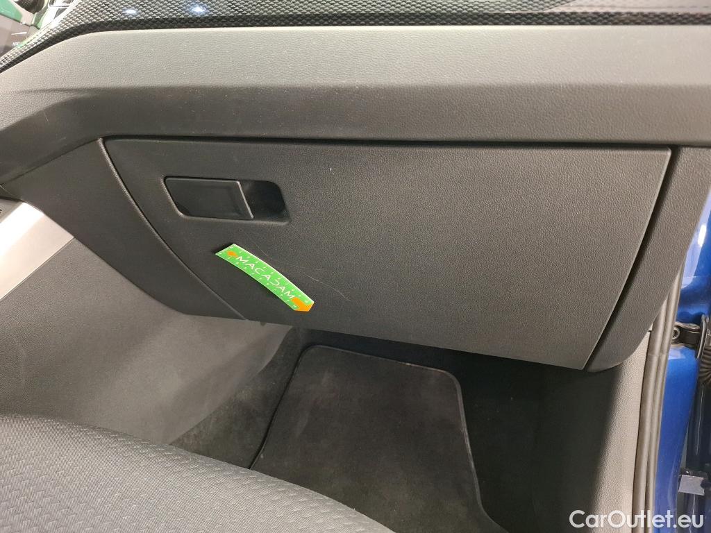  Volkswagen  Taigo  Life Plus 1.0 TSI 110CV BVM6 E6d #9