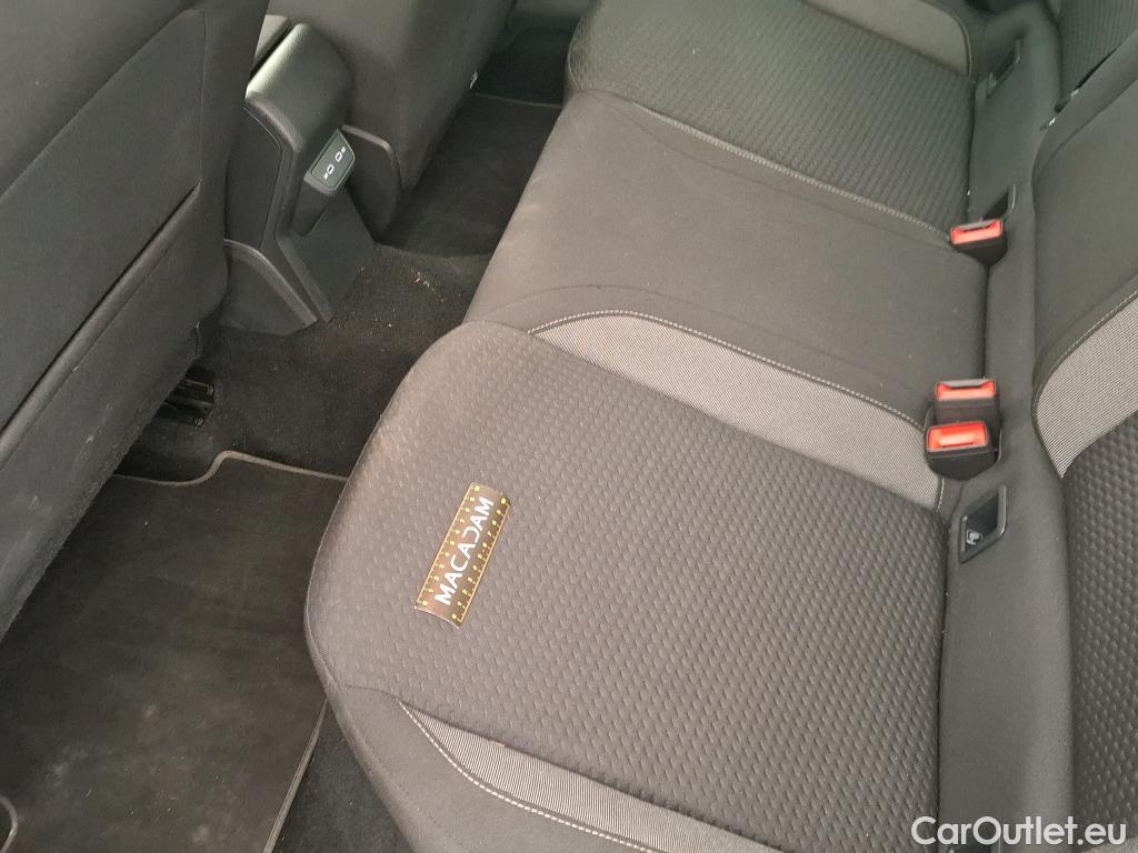  Volkswagen  Polo VOLKSWAGEN  / 2021 / 5P / Berline 1.0 TSI 95 Life #29