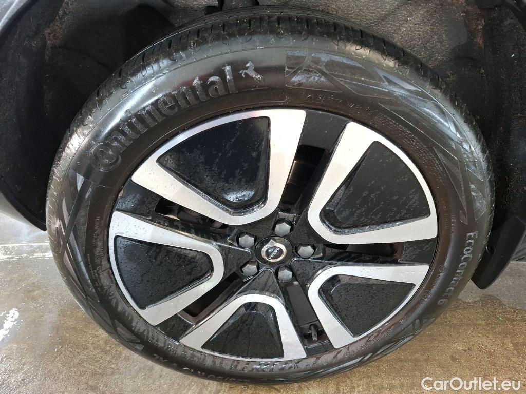  Volvo  XC 40 XC40 Momentum Plug-in Hybrid 2WD 1.5 #6