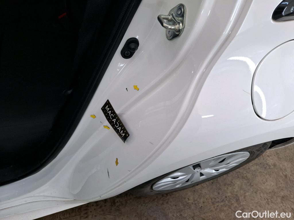  Toyota  Yaris TOYOTA  Hybride / 2019 / 5P / Berline Hybride 116h Dynamic Business Beyond Zer #10