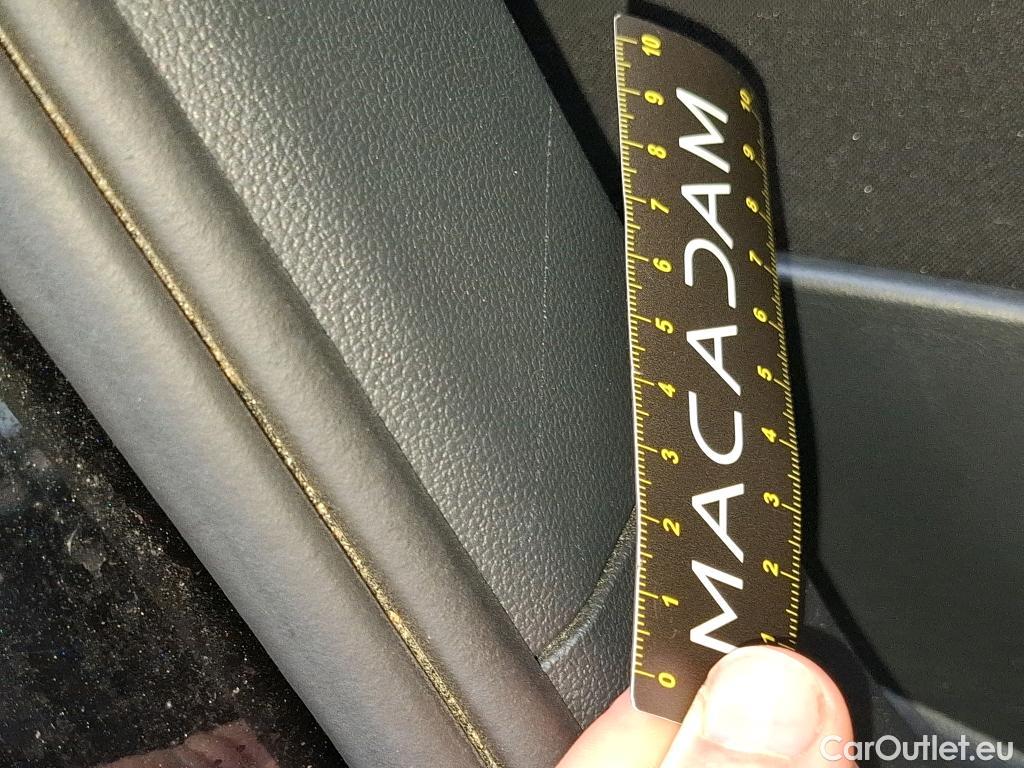  Volkswagen  Tiguan VOLKSWAGEN  / 2016 / 5P / SUV 2.0 TDI 150 DSG7 Confortline Business #40