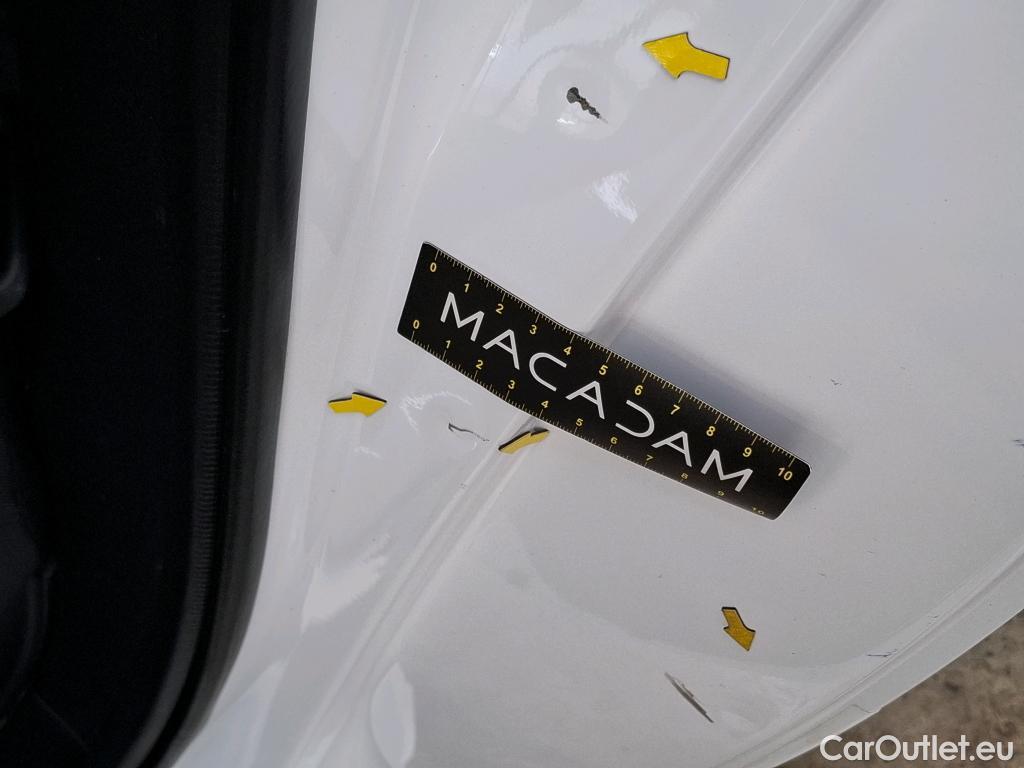  Toyota  Yaris TOYOTA  Hybride / 2019 / 5P / Berline Hybride 116h Dynamic Business Beyond Zer #11