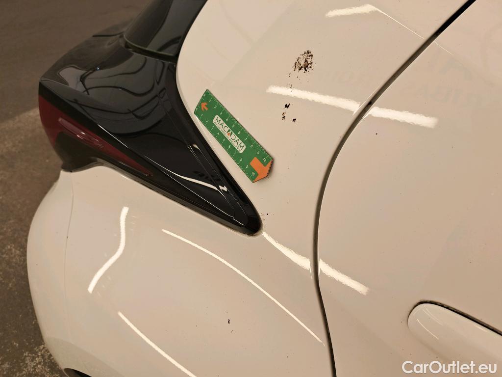  Toyota  Yaris TOYOTA  Hybride  2019  5P  Berline Hybride 116h Dynamic Business Beyond Zer #42