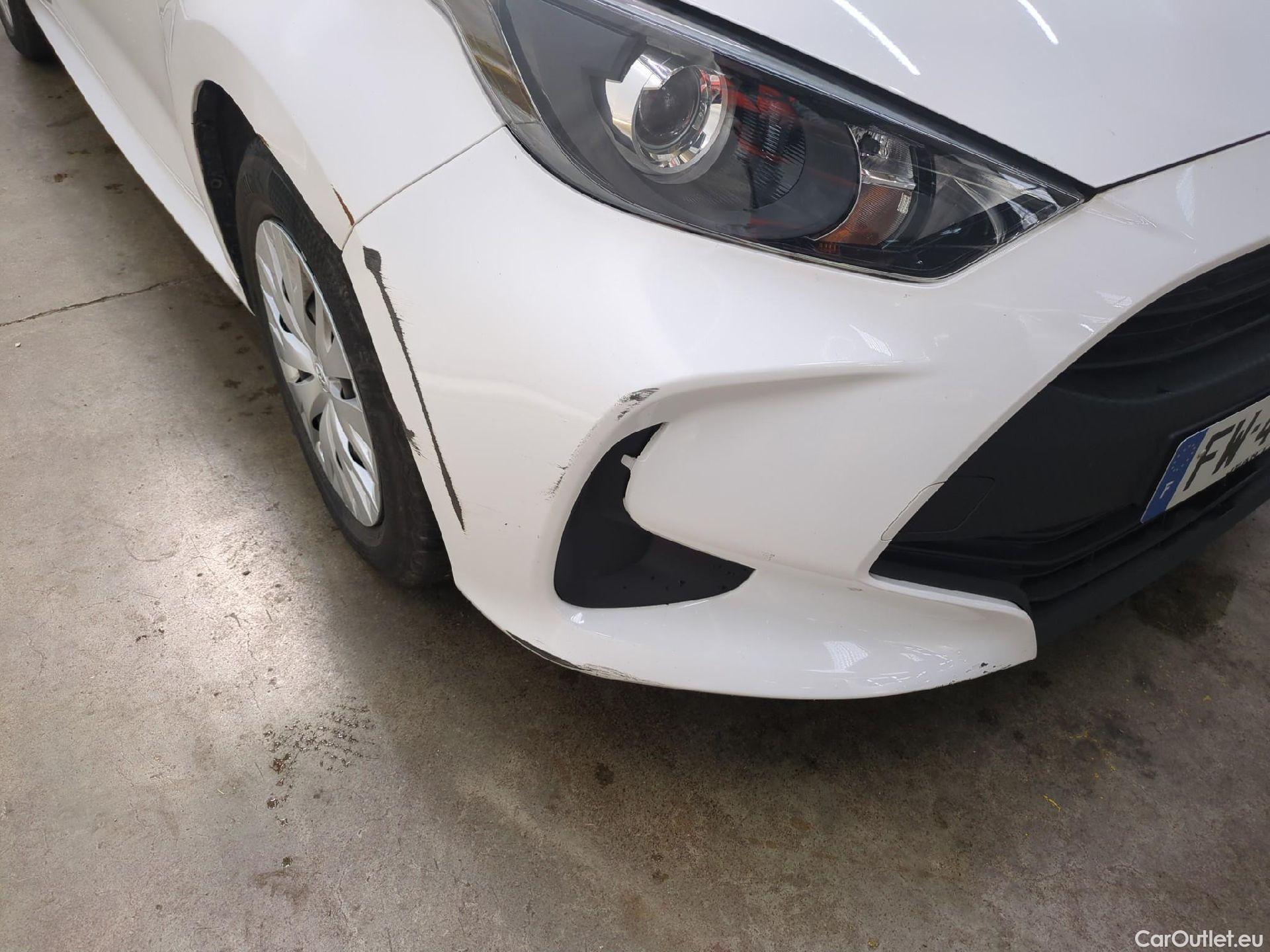  Toyota  Yaris TOYOTA  Hybride / 2019 / 5P / Berline Hybride 116h France #41