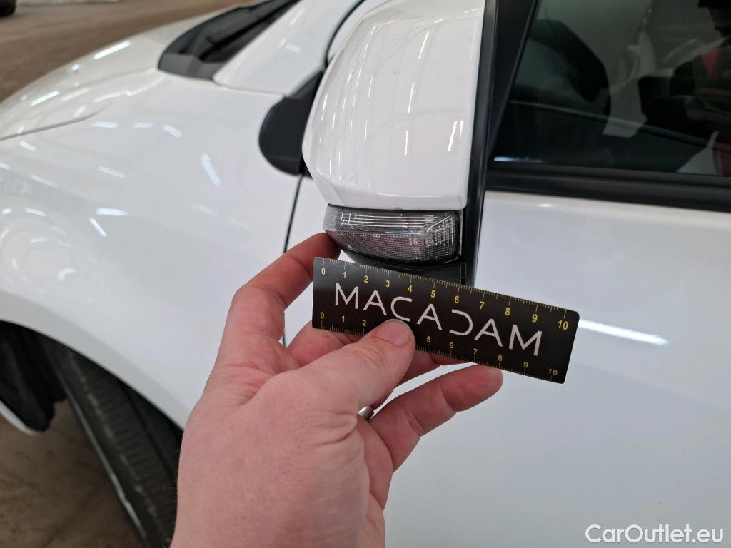  Toyota  Yaris TOYOTA  Hybride / 2019 / 5P / Berline Hybride 116h Dynamic Business Beyond Zer #19