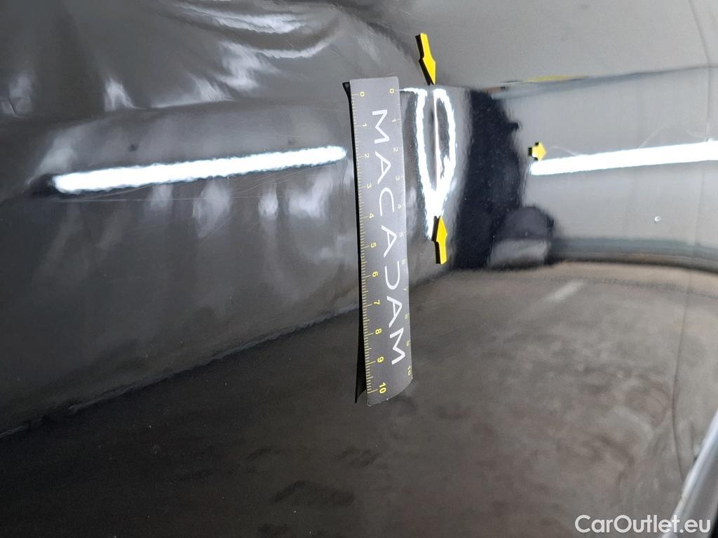  Volkswagen  Tiguan VOLKSWAGEN  / 2016 / 5P / SUV 2.0 TDI 150 DSG7 Confortline Business #8