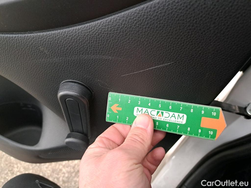  Toyota  Yaris TOYOTA  Hybride  2019  5P  Berline Hybride 116h Dynamic Business Beyond Zer #21