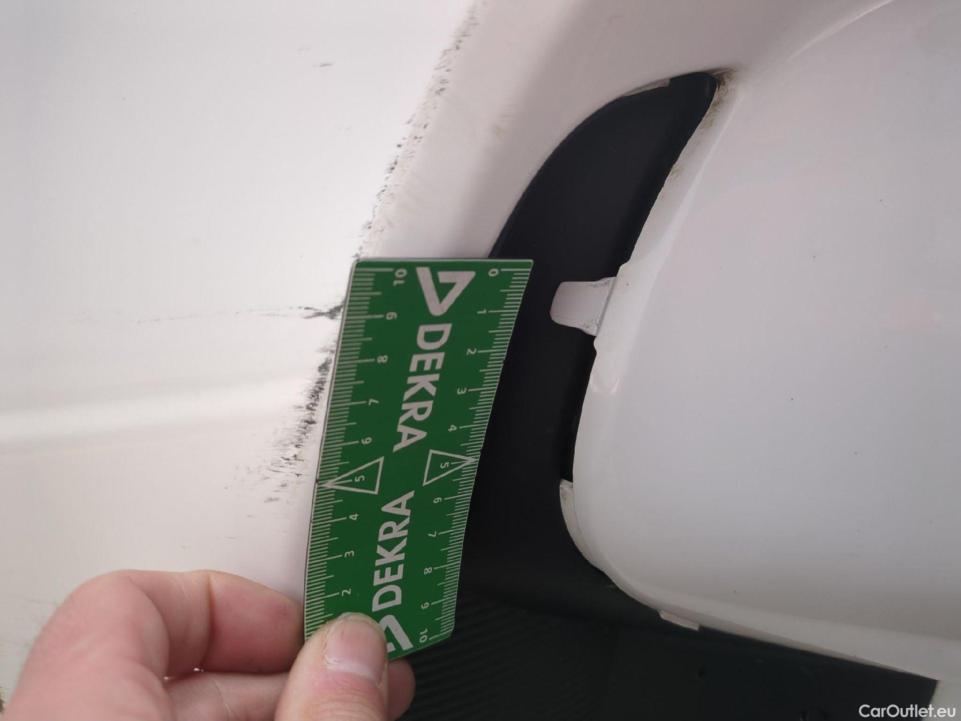  Toyota  Yaris TOYOTA  Hybride / 2019 / 5P / Berline Hybride 116h France #40