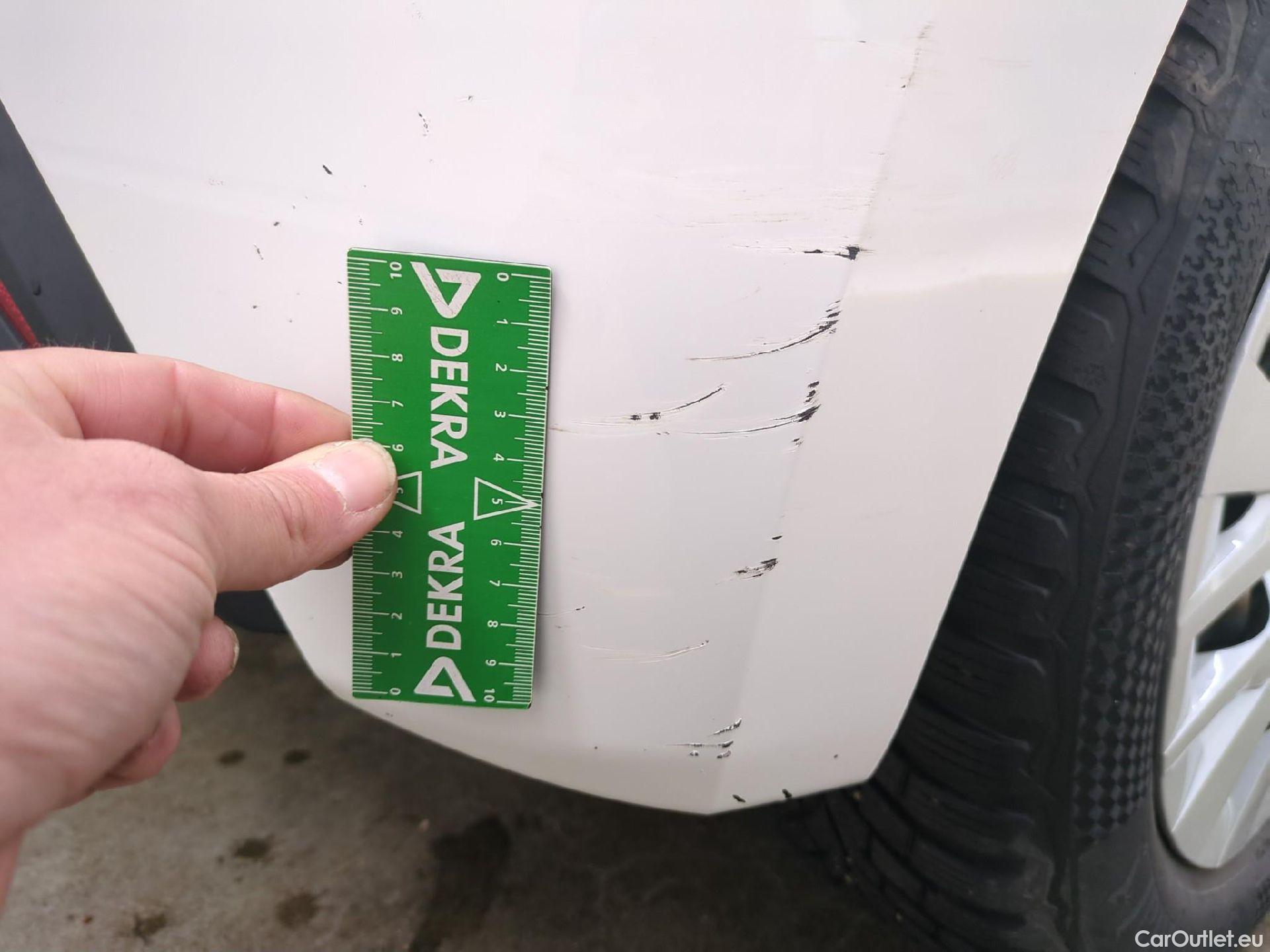  Toyota  Yaris TOYOTA  Hybride / 2019 / 5P / Berline Hybride 116h France #20