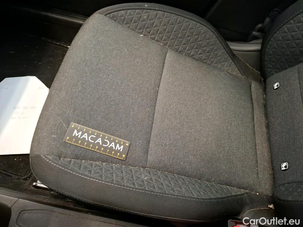  Renault  Clio  V Business Réversible 1.6 E-TECH Hybrid 140CV BVA6 E6d #17