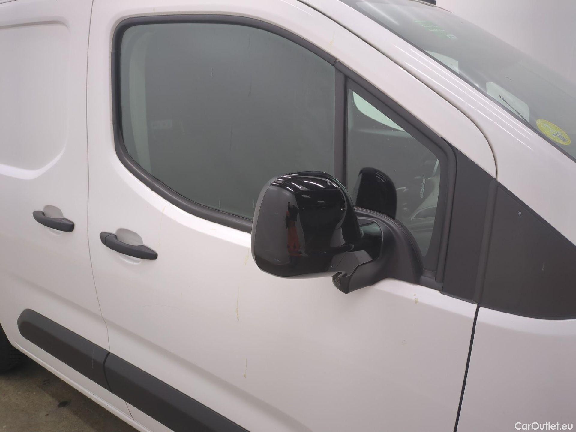  Citroen  Berlingo  Fourgon Driver M 650 1.5 BlueHDi 100CV BVM6 E6d #24
