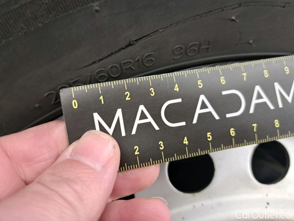  Renault  Kangoo RENAULT  / 2021 / 4P / Fourgonnette Extra - Blue dCi95 Sésame Ouvre Toi #17