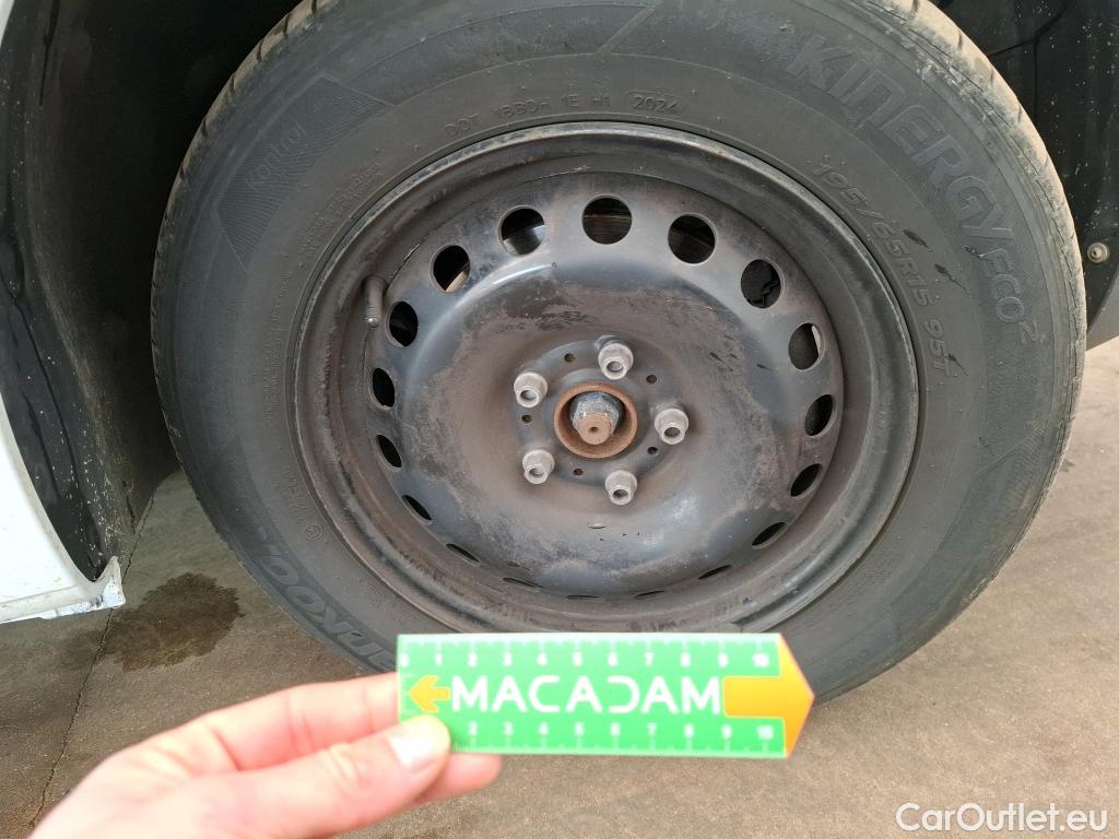  Renault  Kangoo  II Express Maxi Extra (Série Spéciale) 1.5 dCi 95CV BVM6 E6dT #53