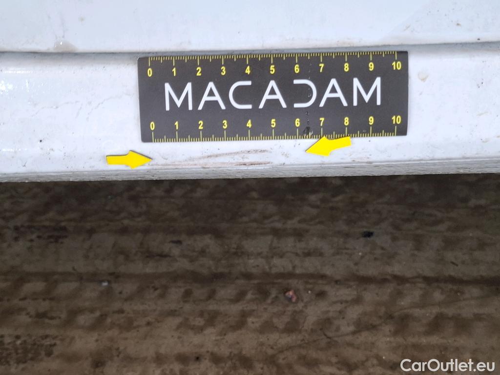  Peugeot  208  Premium 1.2 PureTech 75CV BVM5 E6d #12