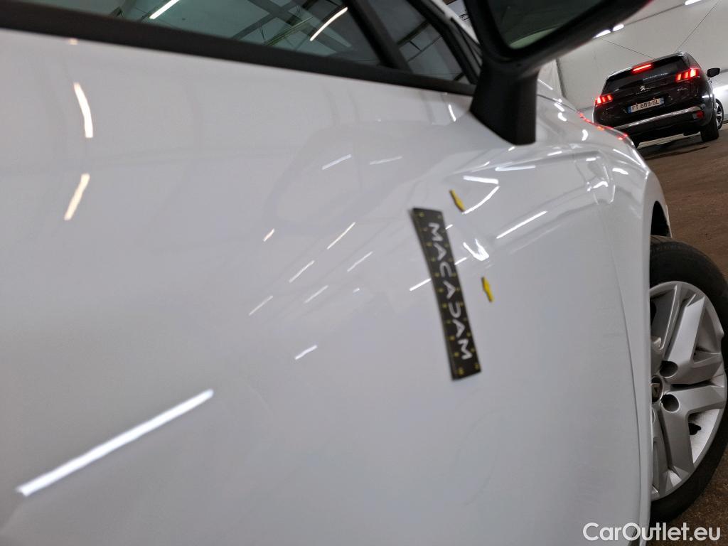  Renault  Clio  V Business Réversible 1.6 E-TECH Hybrid 140CV BVA6 E6d #4