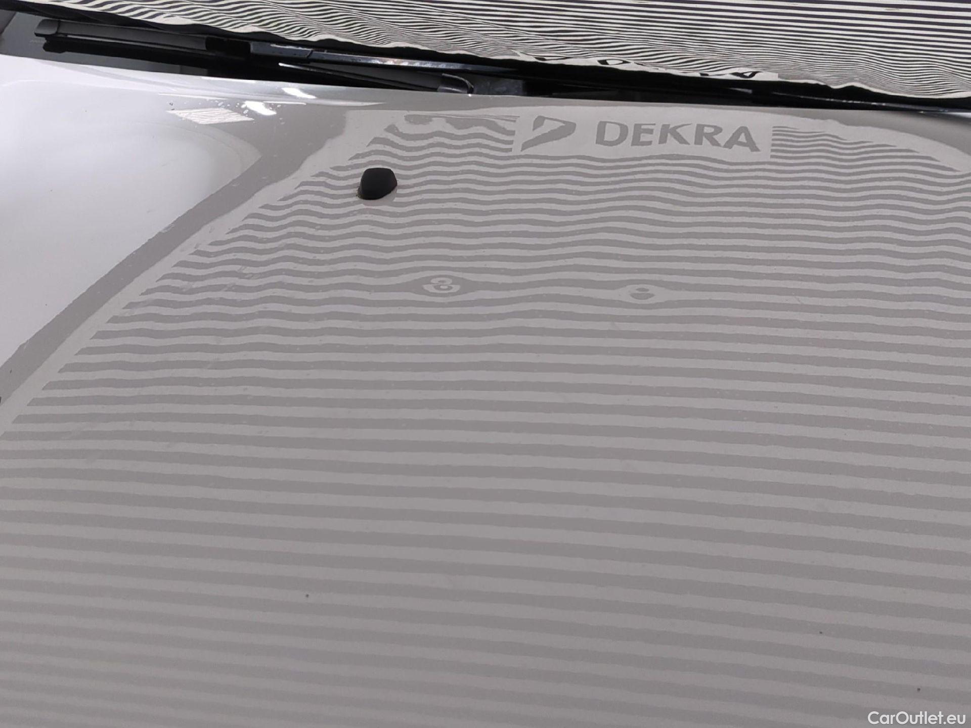  Citroen  C3  Société / 2020 / 5P / Berline / VU BlueHDi 100 S&S BVM6 Feel Nav #28