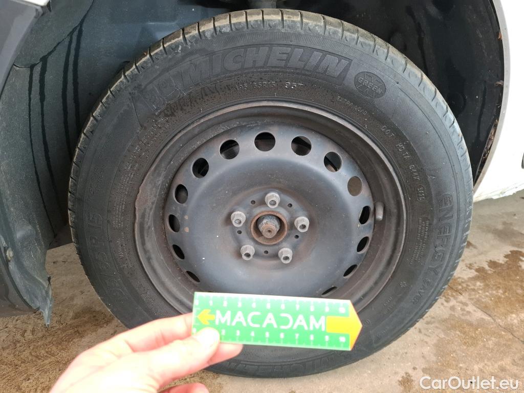  Renault  Kangoo  II Express Maxi Extra (Série Spéciale) 1.5 dCi 95CV BVM6 E6dT #59