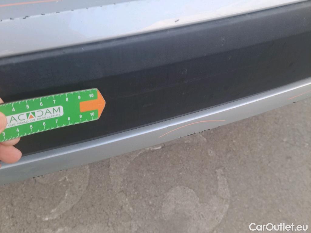  Bmw  X1 BMW  / 2019 / 5P / todoterreno sDrive16d Business #9