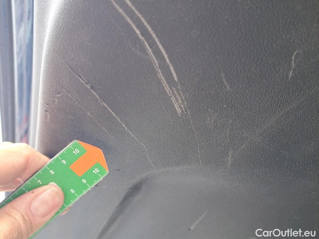  Bmw  X1 BMW  / 2022 / 5P / todoterreno sDrive18d #28