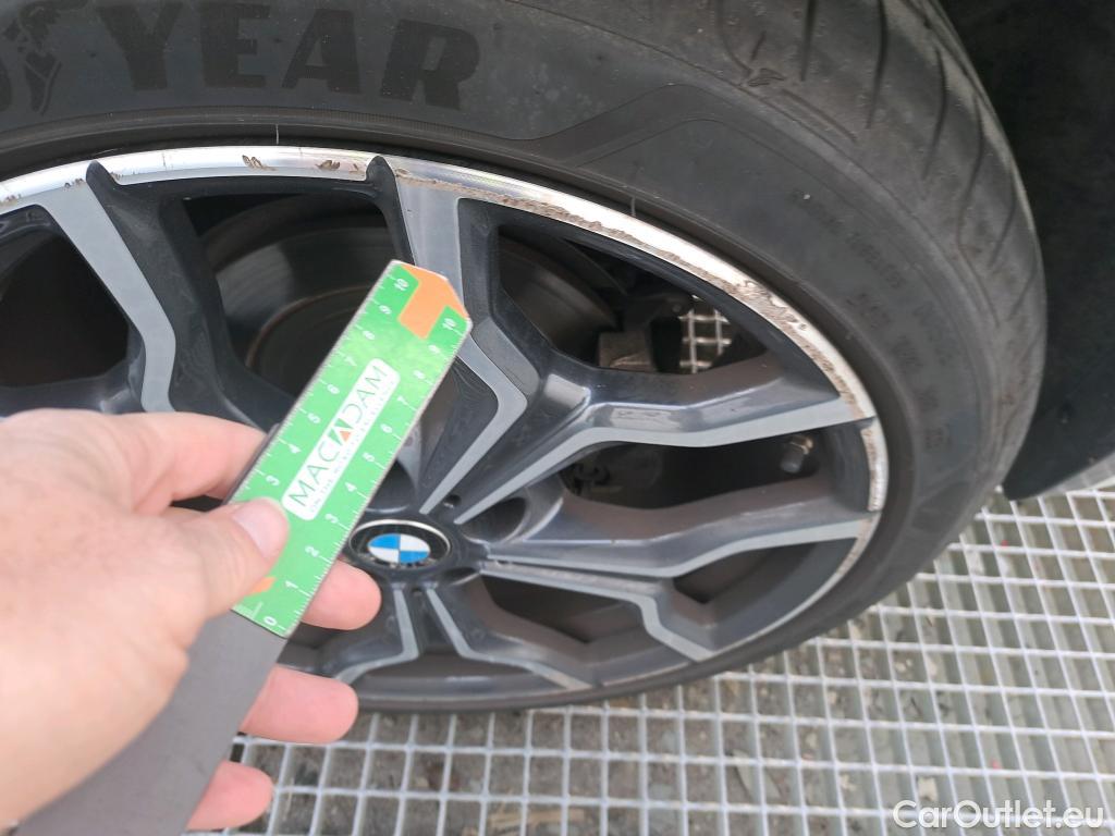  Bmw  X2 BMW  / 2017 / 5P / todoterreno sDrive18d #4