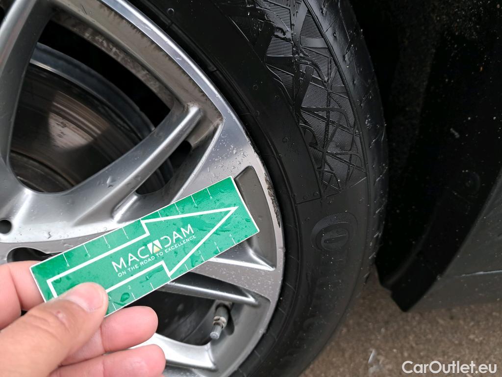  Bmw  X2 BMW  sDrive18i #16