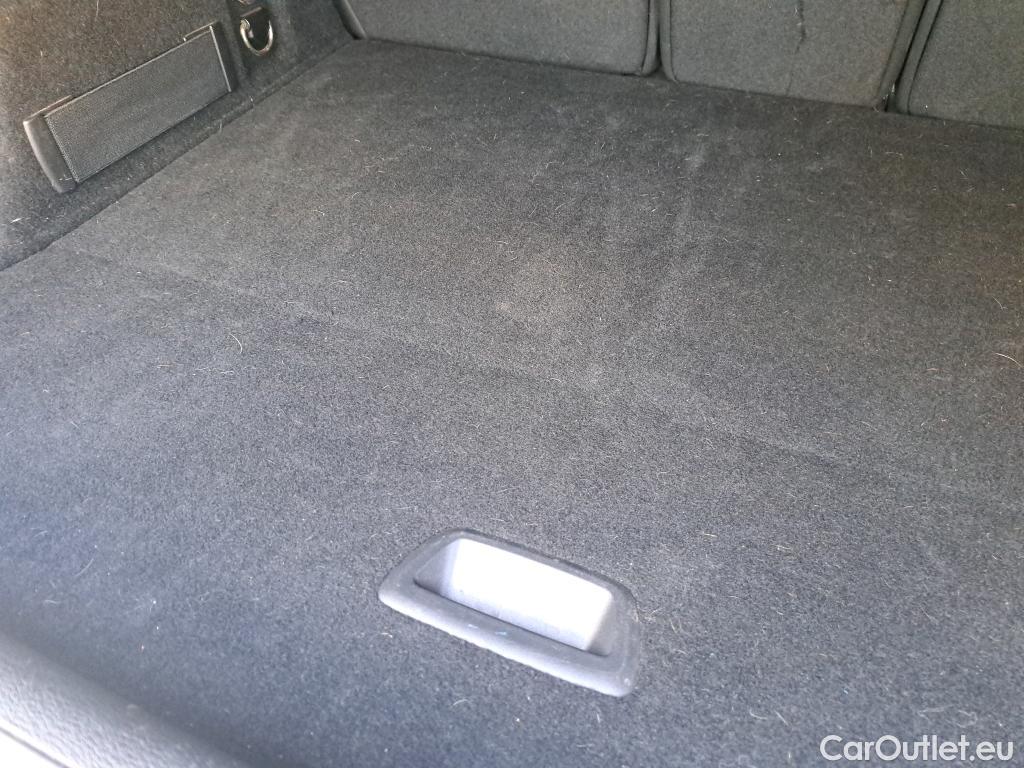  Bmw  X2 BMW  / 2017 / 5P / todoterreno sDrive18d #9