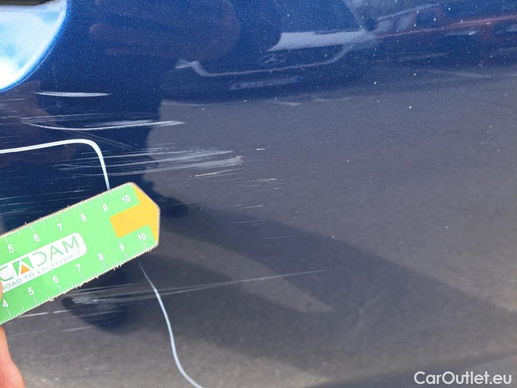  Bmw  X1 BMW  / 2022 / 5P / todoterreno sDrive18d #3