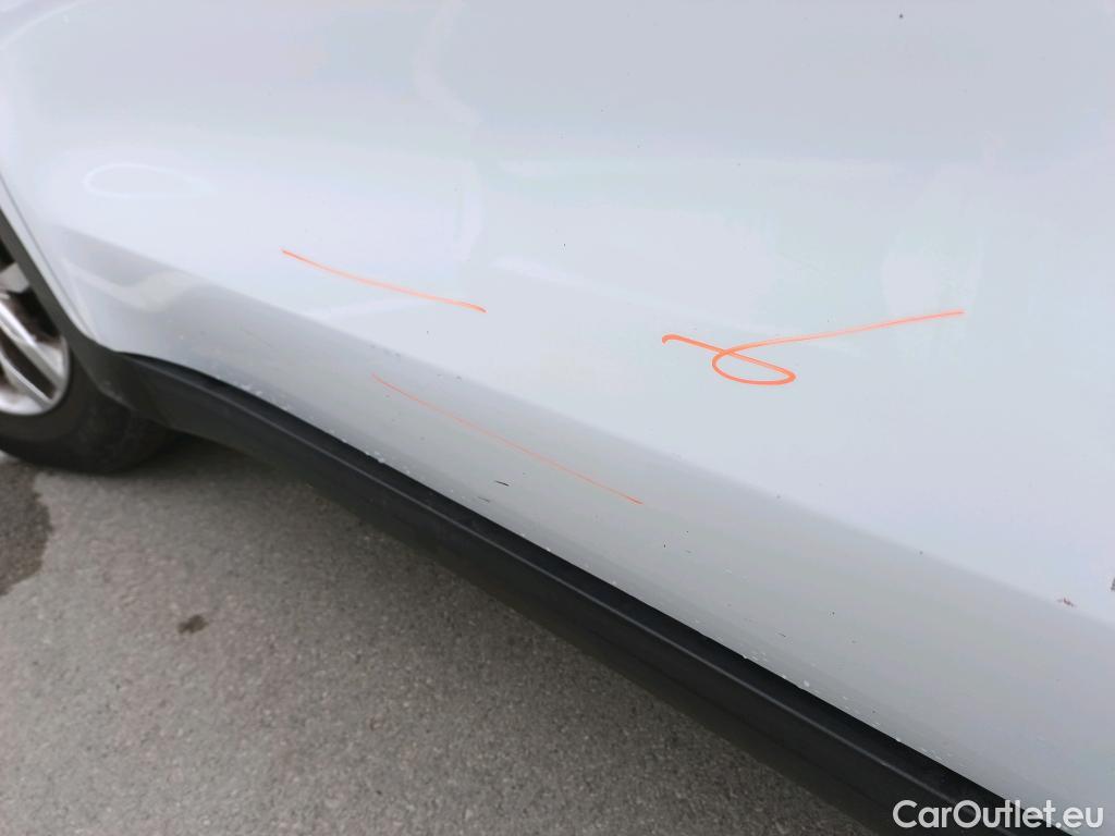  KIA  Sportage KIA  / 2018 / 5P / todoterreno 1.6 MHEV Concept 85kW (115CV) 4x2 #8